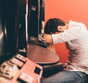 Игромания в Заречном